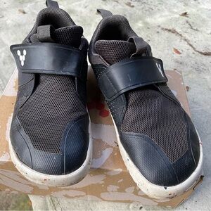 Vivo Barefoot Primus Sport III US 3